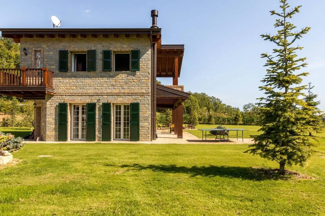 Joivy Superb Villas With Tennis Court, Garden And Bbq Area Valle   Valle (Piacenza, Emilia-Romagna)