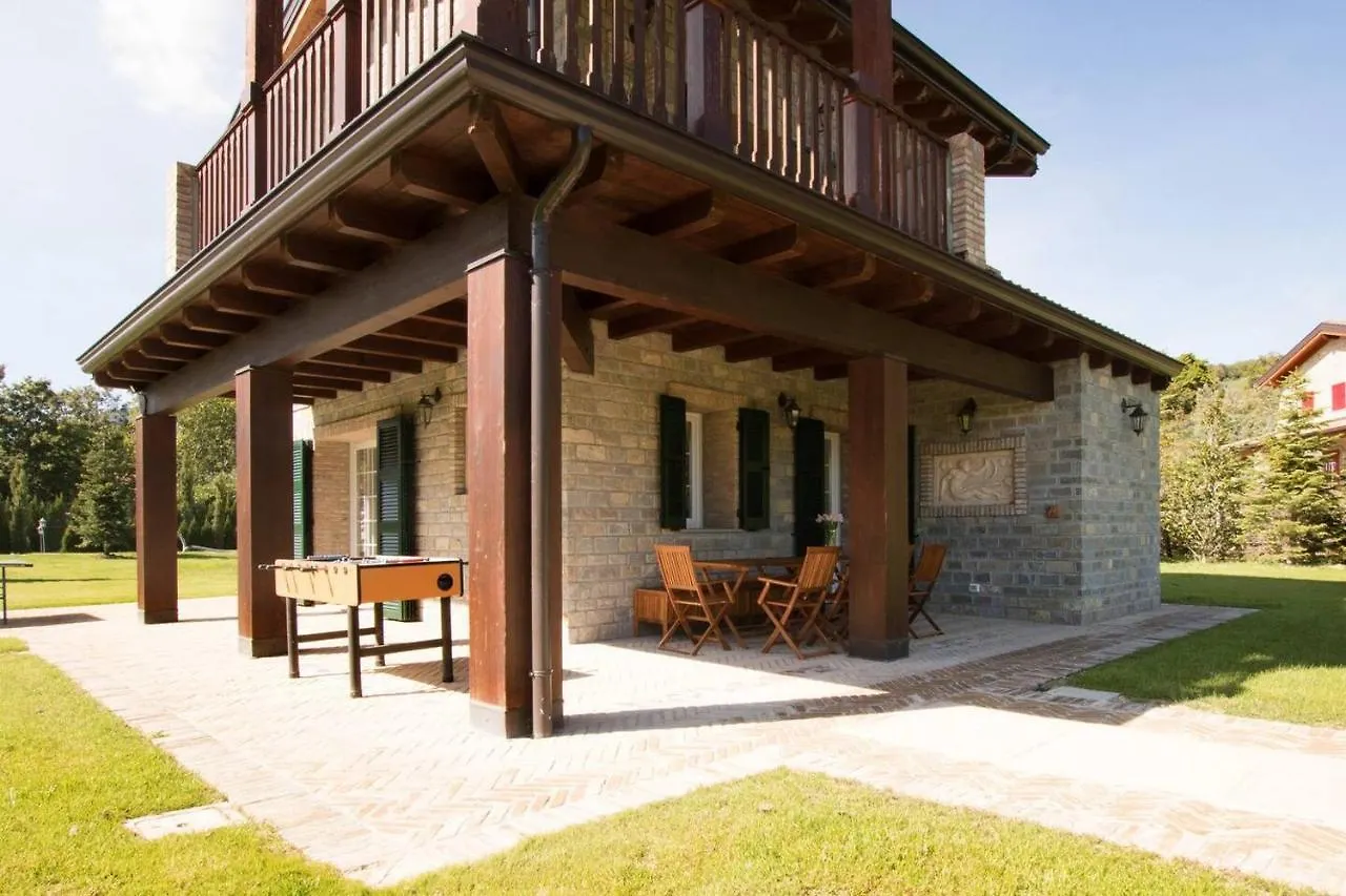 Joivy Superb Villas With Tennis Court, Garden And Bbq Area Valle  Italy